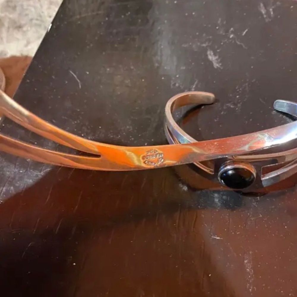 Sterling silver and black onyx necklace cuff set